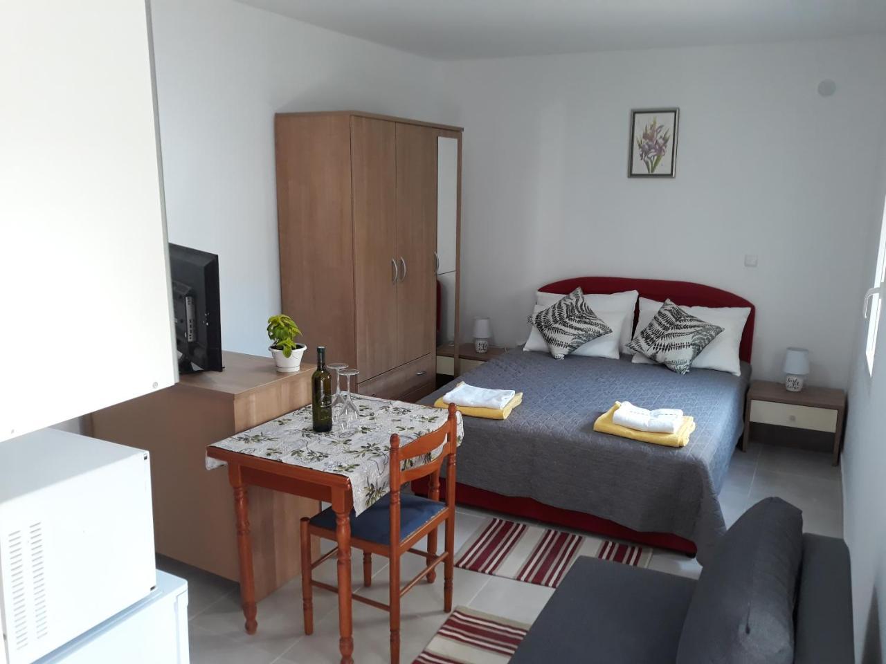 Studio Apartment Garden Dubrovnik Exterior photo